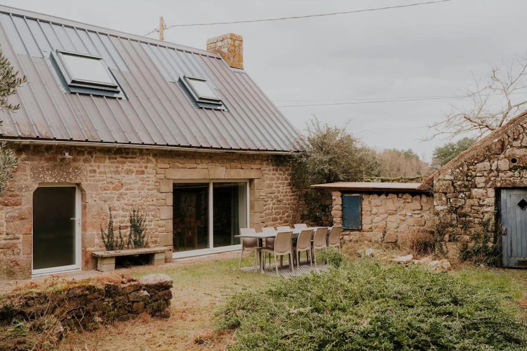 Gite Naturia - Chaumiere De Berringue Plouhinec  Exterior foto